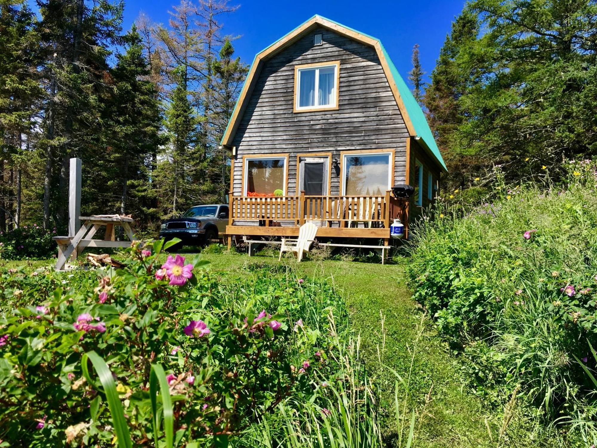 Chalets Du Bout Du Monde Gaspe Exterior photo