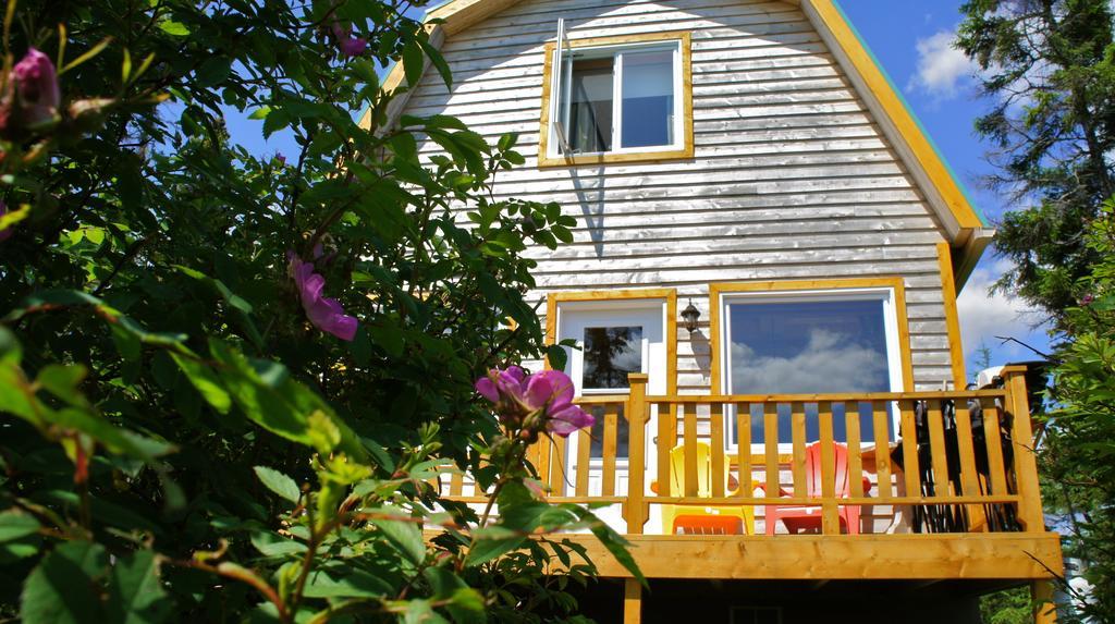 Chalets Du Bout Du Monde Gaspe Room photo